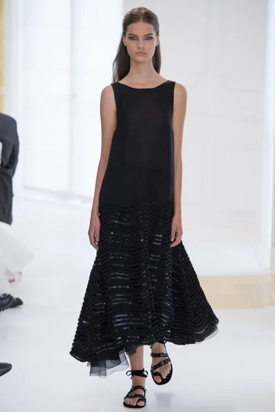 Look 25